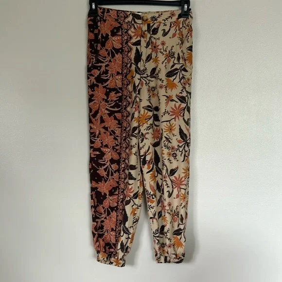 Anthropologie Smocked Balloon Leg Pants Size 2 - Picture 5 of 15